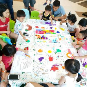parent child workshop play and learn our little playnest Jacinth Liew stem activities painting